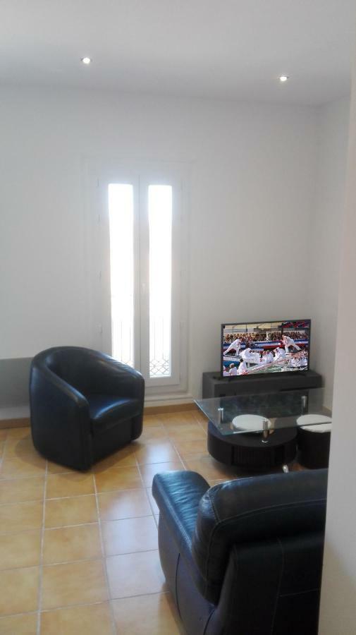 Le Montmorency Apartment Sete Exterior photo